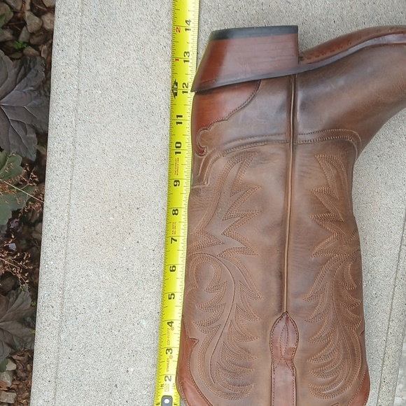Lucchese Brown Cowboy Boots with Decorative Stitching Size 9.5 - Picture 13 of 16